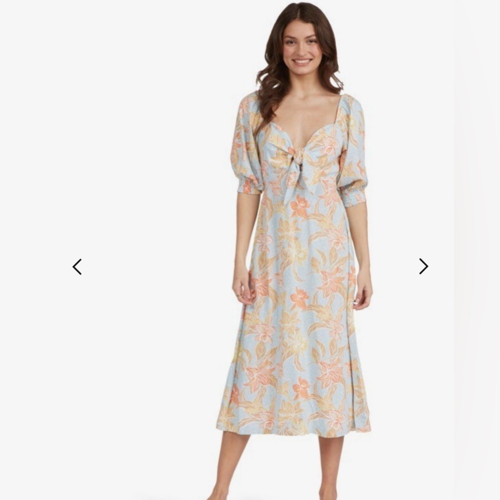 Roxy Evening Delight Floral Hawaiian
Tropical Dress Tie Front XS